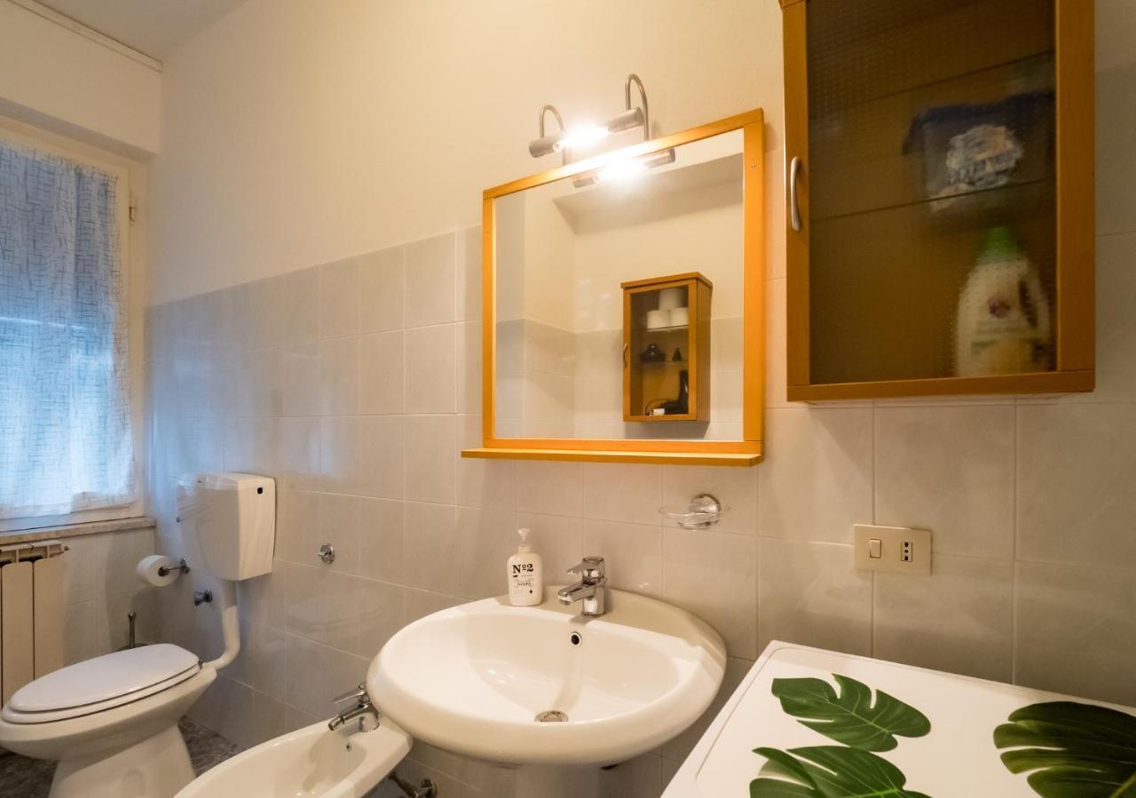 La Casa Di Frida Apartment Vernazza Bagian luar foto