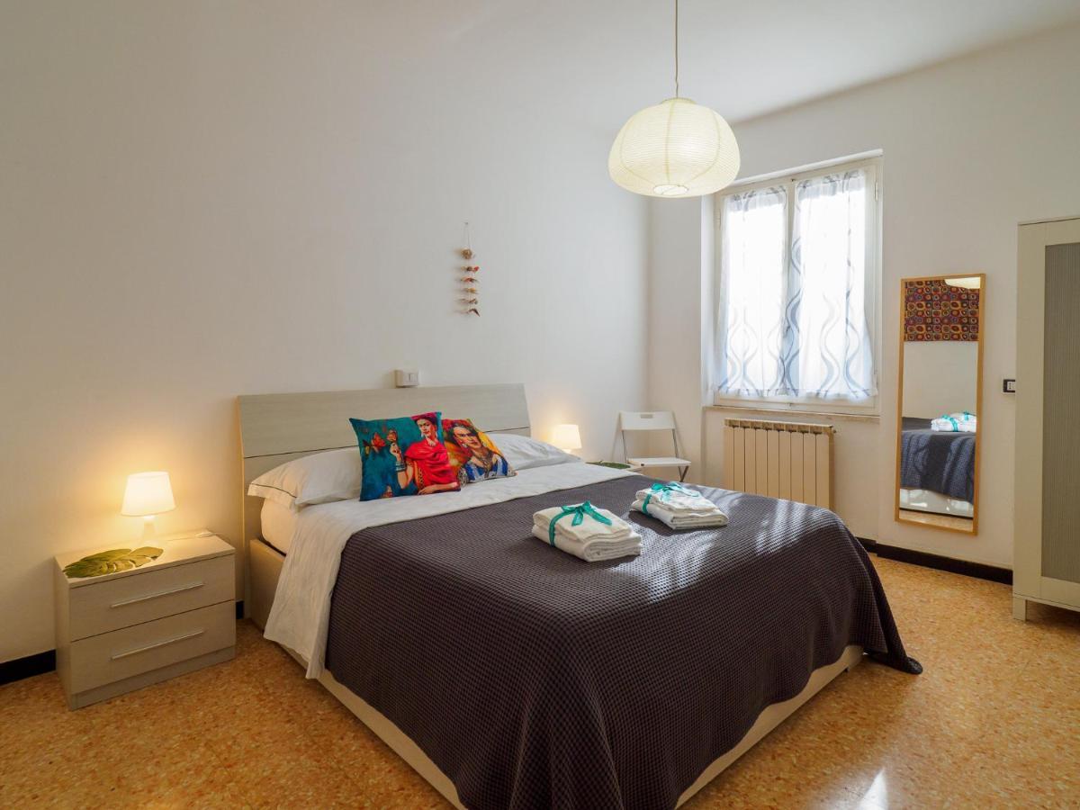 La Casa Di Frida Apartment Vernazza Bagian luar foto
